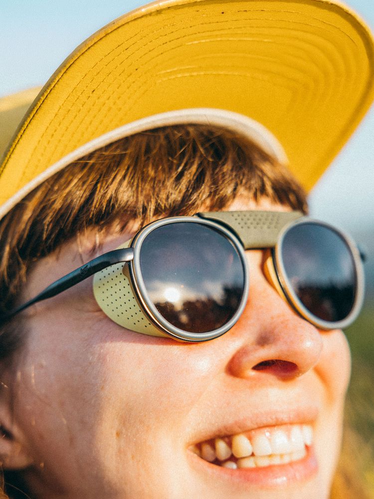 SUNSKI (サンスキー) ｜ストラダ サンドアンバー（サングラス）